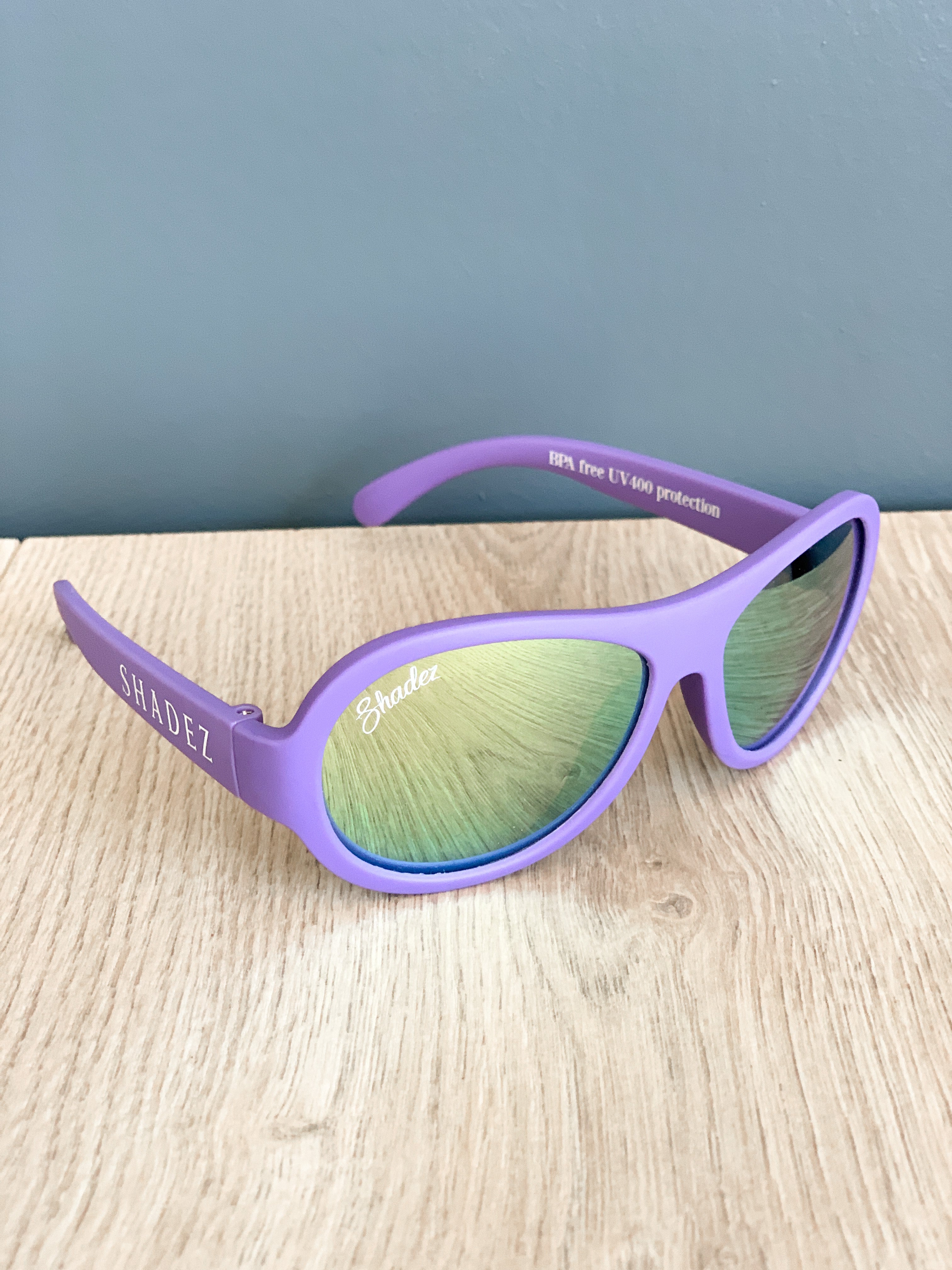 Shadez - Solbriller "uknekkelige" Purple