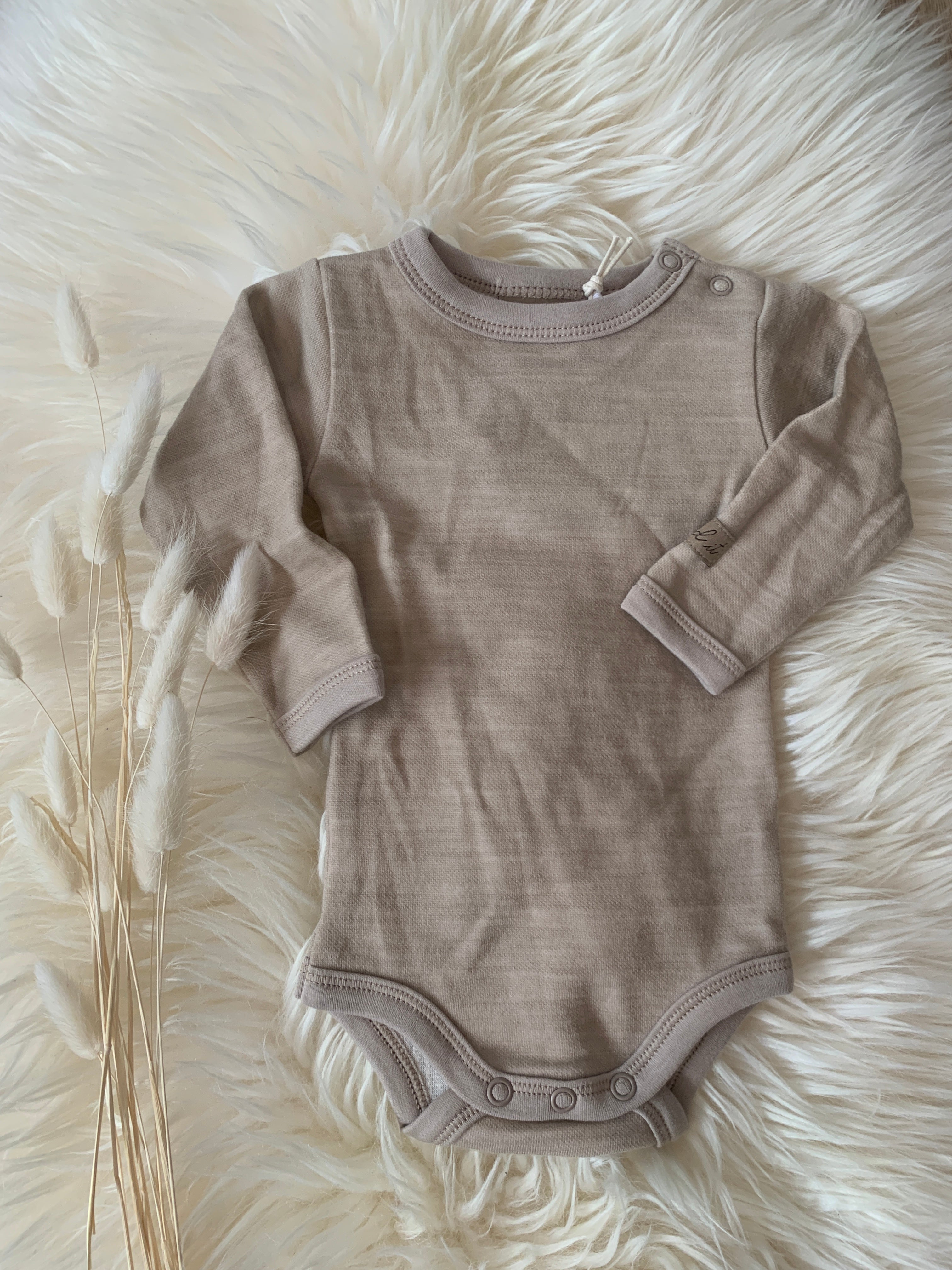 Need It - Body i ull/bambus "Digg" Sand