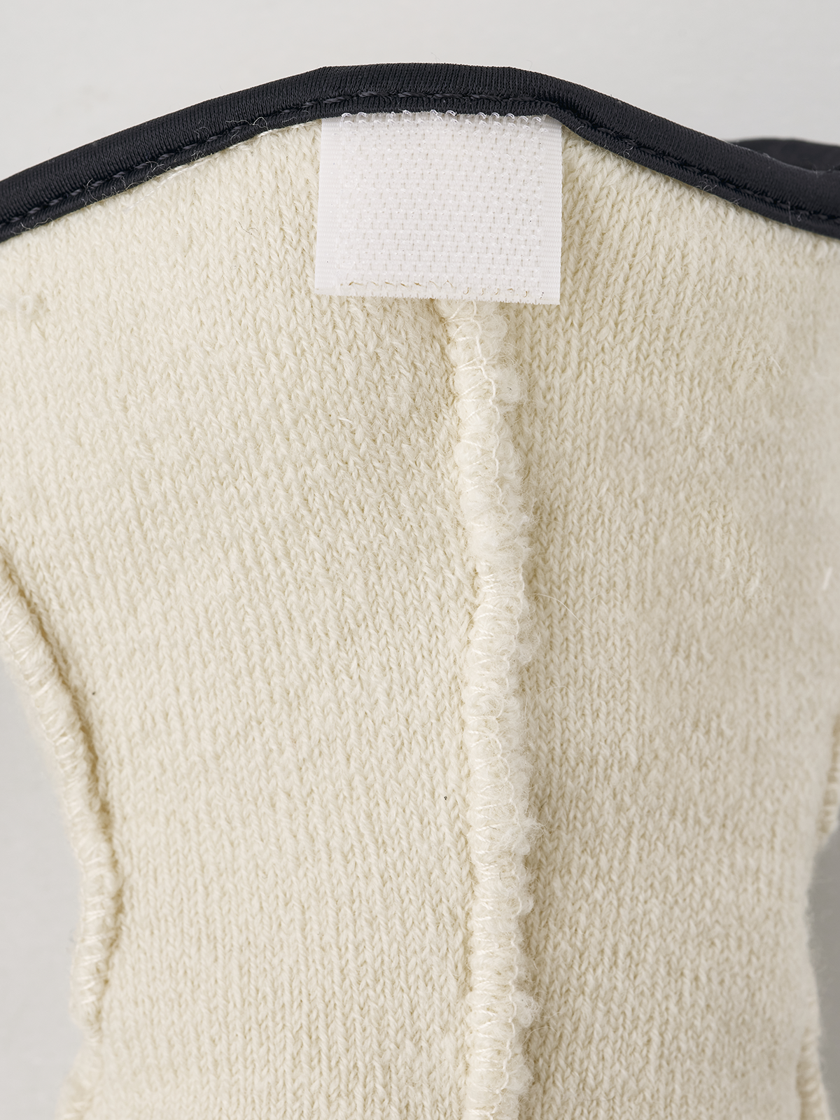 Hestra Innervott i ull «Fjellvotten Wool Terry/Pile Jr Liner» Offwhite