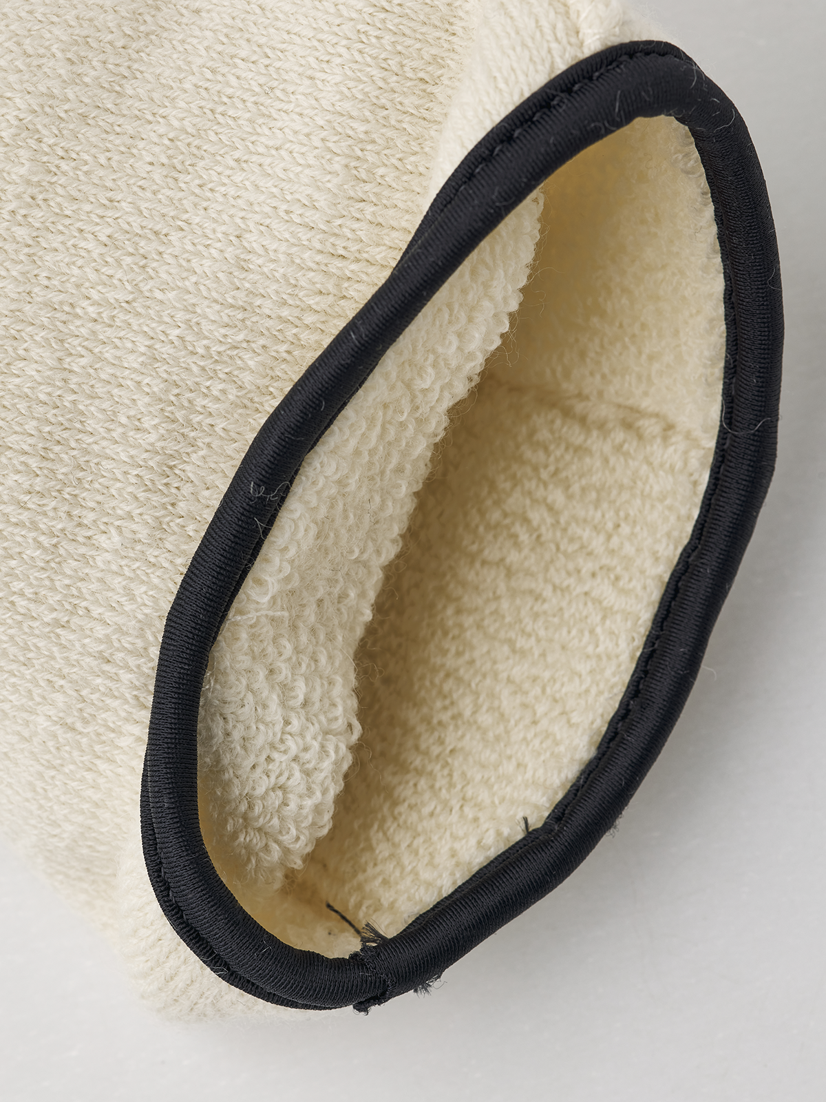 Hestra Innervott i ull «Fjellvotten Wool Terry/Pile Jr Liner» Offwhite