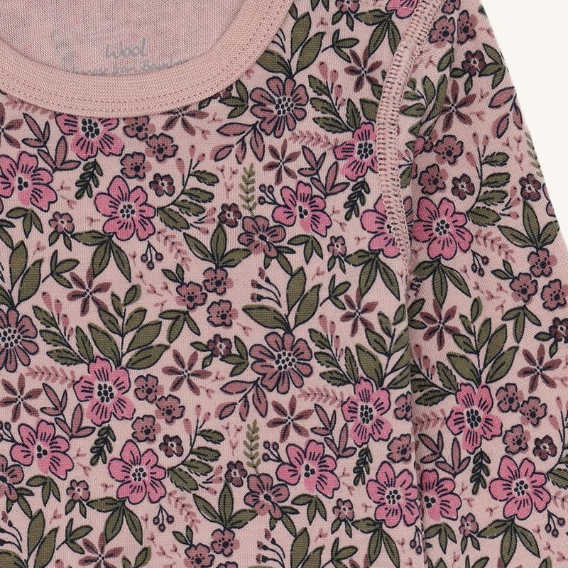 Hust and Claire - Ullbody m. bambus innerst Baloo Flor Adobe Rose