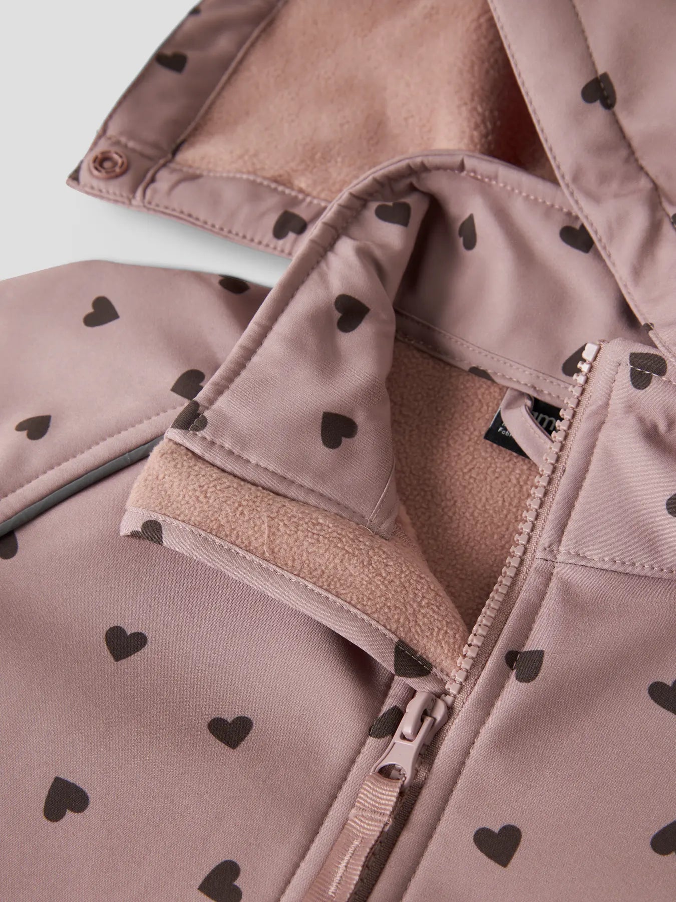 Name it Softshelldress ALFA Hearts Woodrose - detalj